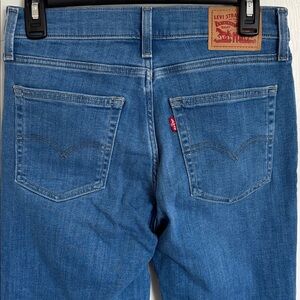 724 Levi Strauss High Rise Straight Blue Jeans